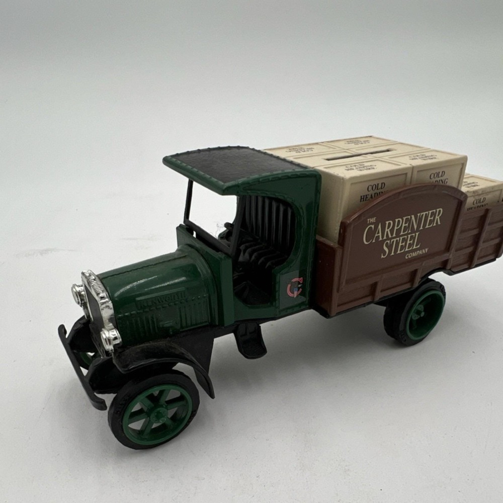 Ertl 1:34 Kenworth Carpenter Steel Co. Die-Cast Truck Bank Green Brown